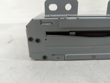 2015 Gmc Yukon Xl Radio AM FM Cd Player Receiver Replacement P/N:23395933 Fits Fits 2014 OEM Used Auto Parts