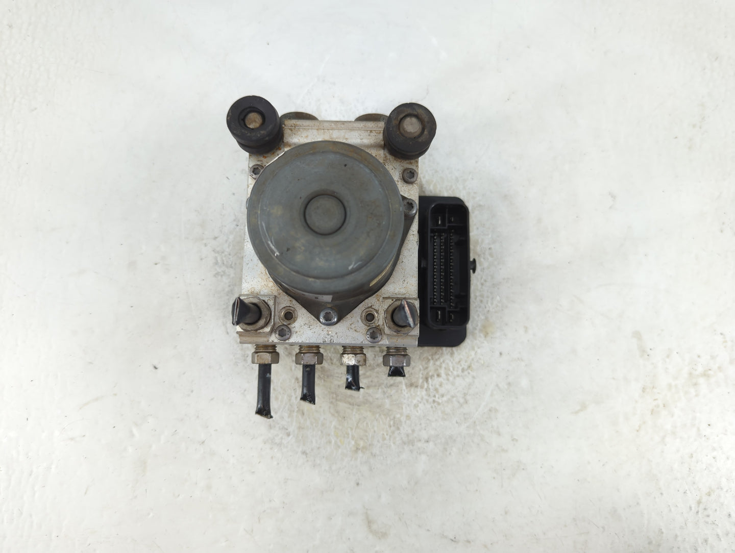 2015 Gmc Yukon Xl 1500 ABS Pump Control Module Replacement P/N:23426045 Fits Fits 2016 2017 2018 OEM Used Auto Parts - Oemus