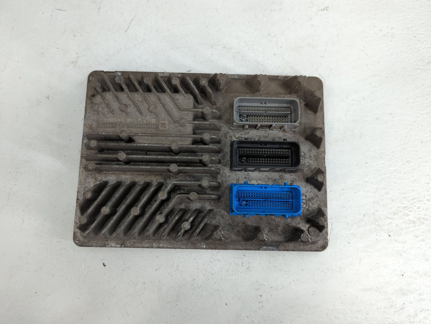 2015 Gmc Yukon Xl 1500 PCM Engine Control Computer ECU ECM PCU OEM P/N:12573228 12664768 Fits Fits 2014 2016 OEM Used Auto P