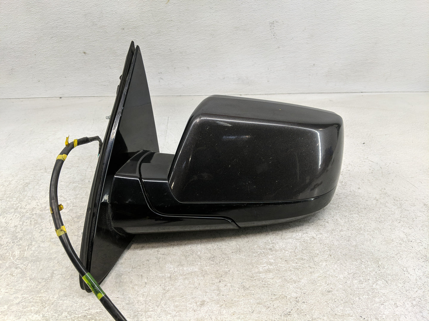 2015 Gmc Yukon Xl 1500 Side Mirror Replacement Driver Left View Door Mirror P/N:23200023 Fits Fits 2016 2017 2018 2019 2020 