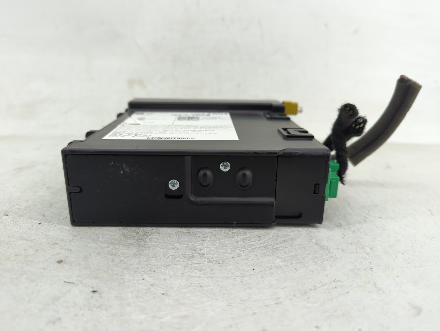 2015 Gmc Yukon Xl 1500 Radio AM FM Cd Player Receiver Replacement P/N:13592804 Fits Fits 2013 2014 OEM Used Auto Parts - Oem