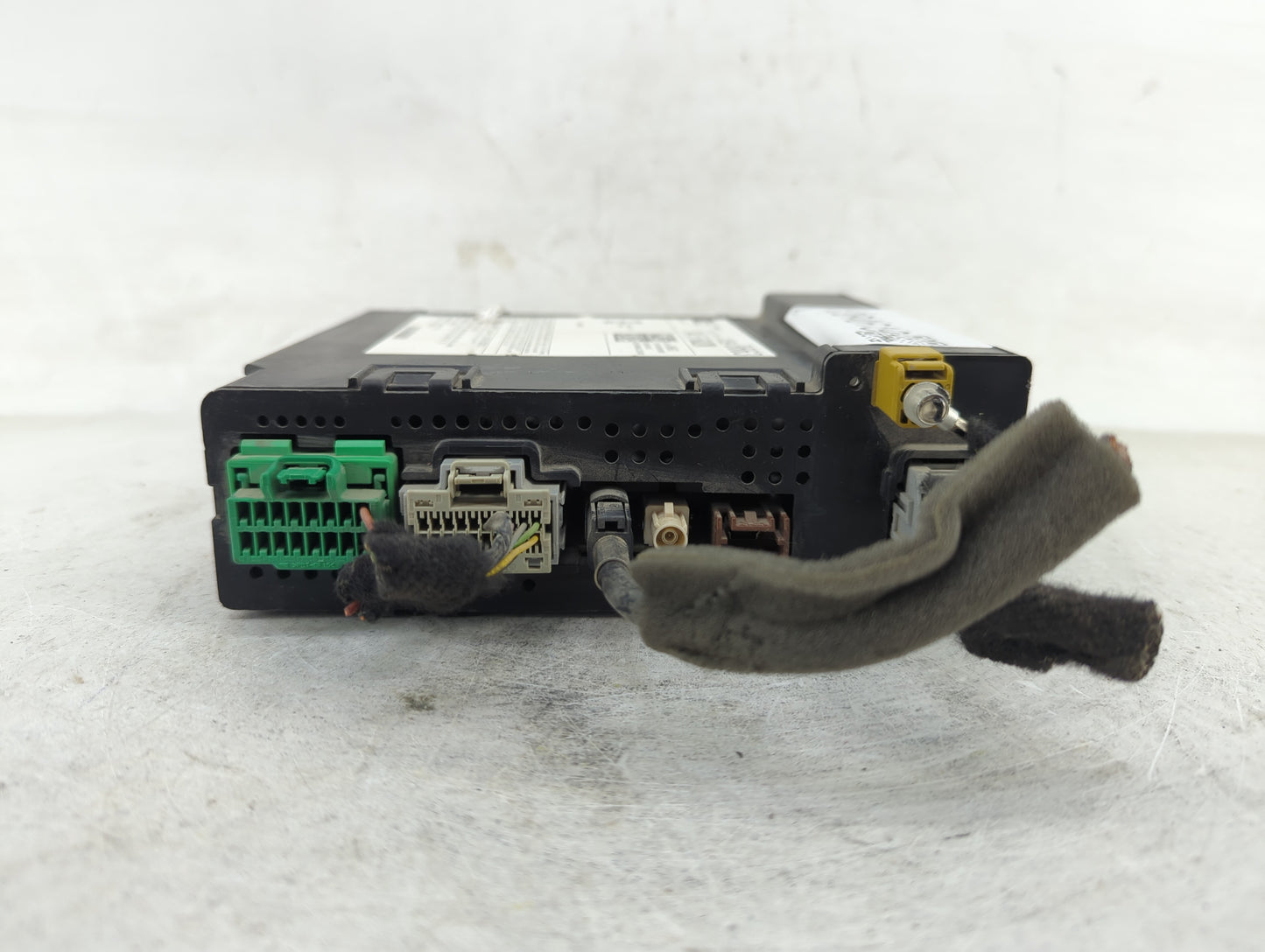 2015 Gmc Yukon Xl 1500 Radio AM FM Cd Player Receiver Replacement P/N:654595453 13598663 Fits OEM Used Auto Parts - Oemuseda