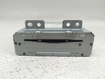 2015 Gmc Yukon Xl 1500 Radio AM FM Cd Player Receiver Replacement P/N:23487132 Fits OEM Used Auto Parts - Oemusedautoparts1.
