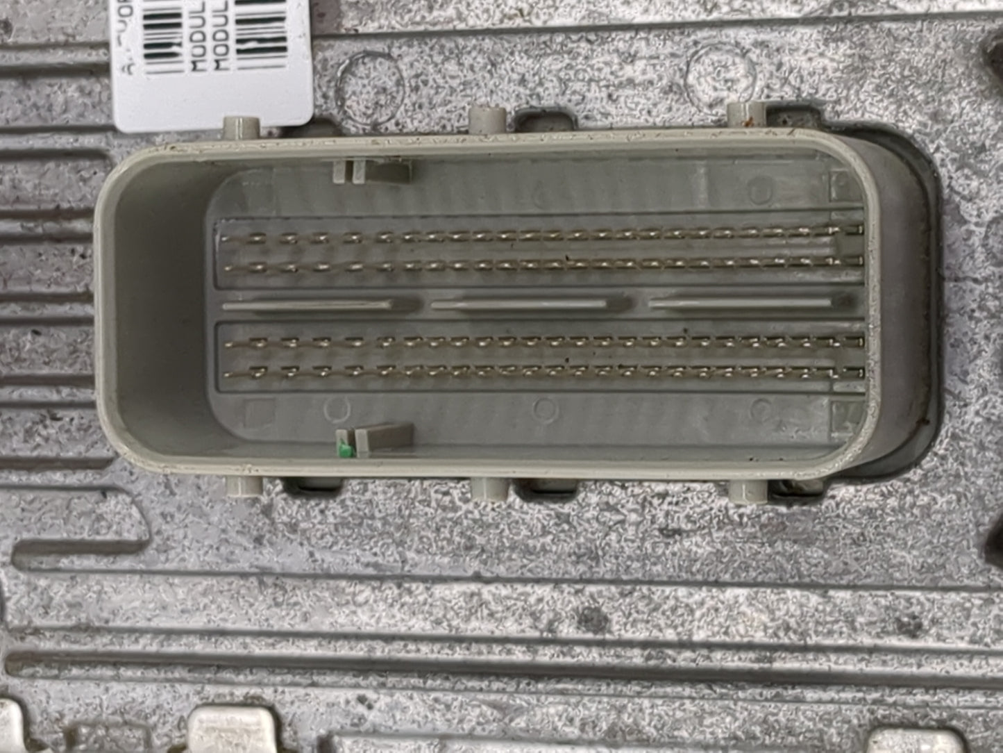 2015 Gmc Yukon Xl 1500 PCM Engine Control Computer ECU ECM PCU OEM P/N:P68330924AA Fits Fits 2014 2016 OEM Used Auto Parts -