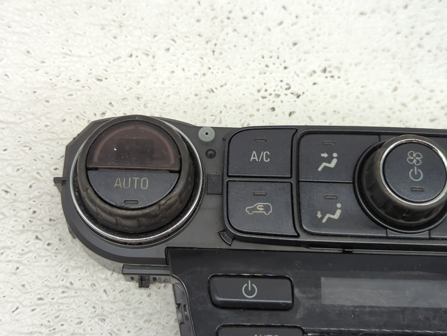 2015 Gmc Yukon Xl 1500 Climate Control Module Temperature AC/Heater Replacement P/N:23449658 Fits OEM Used Auto Parts - Oemu