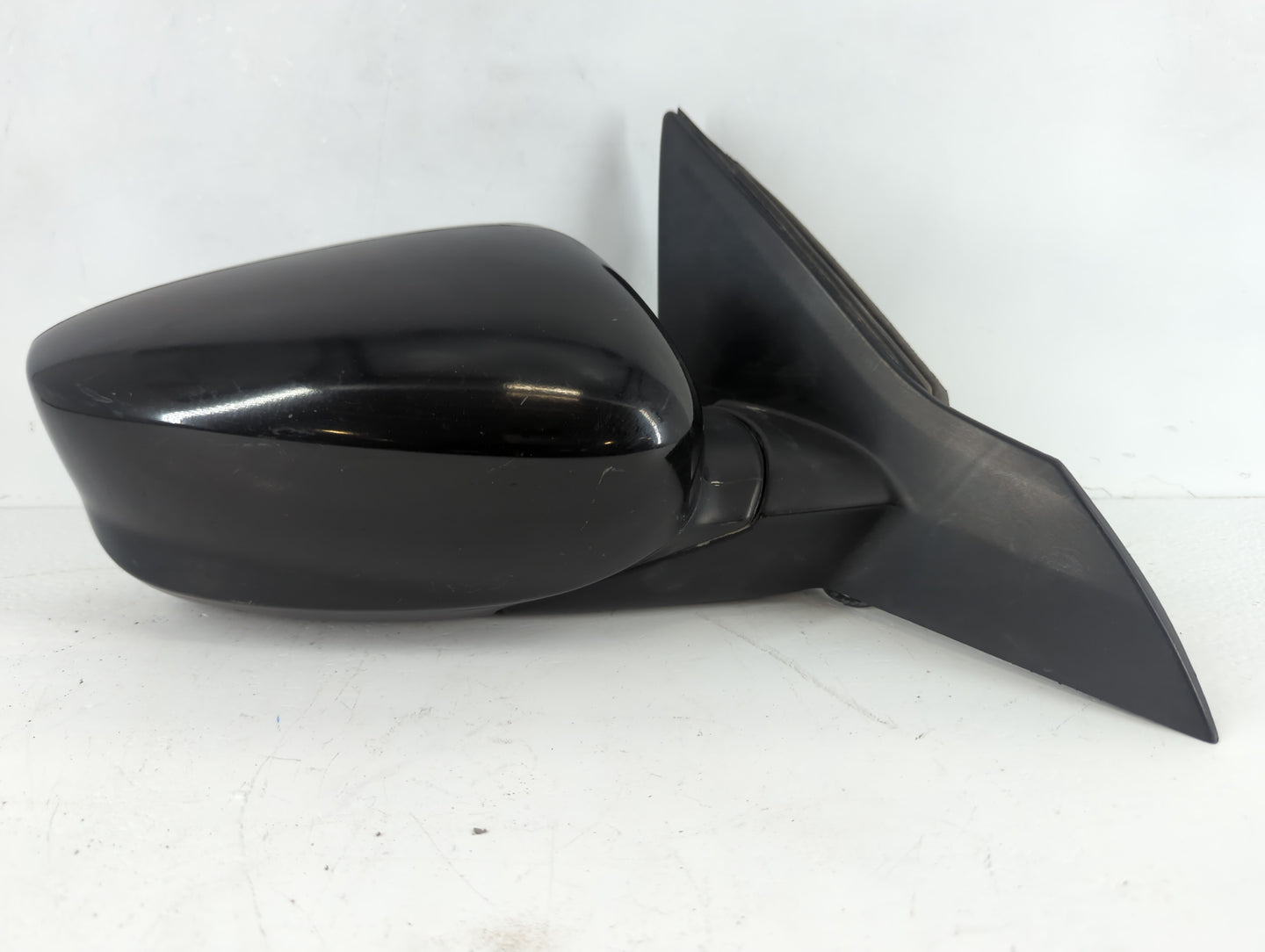 2013-2017 Honda Accord Passenger Side View Mirror - Right Door Mirror OEM Used - Oemusedautoparts1.com