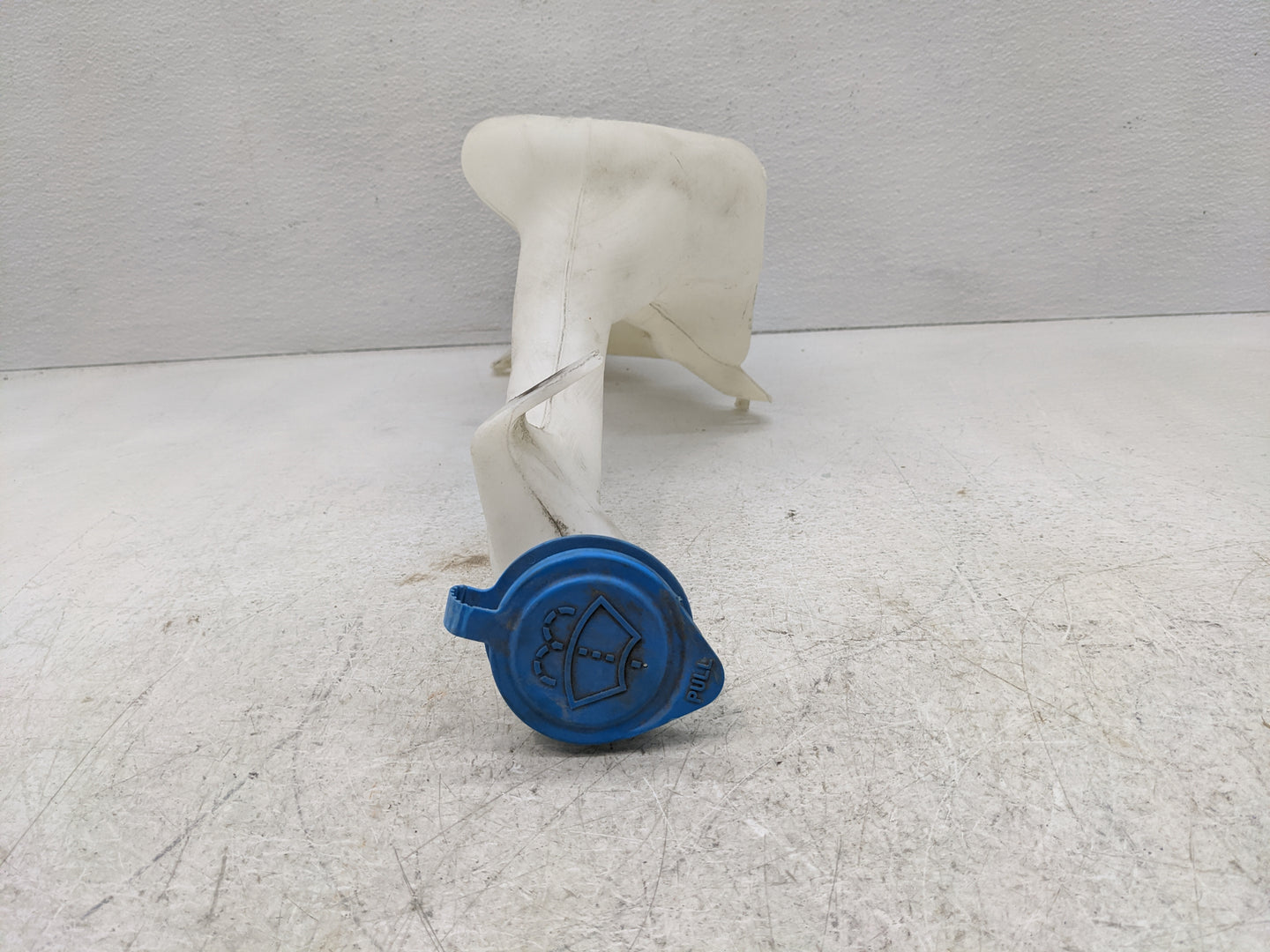 2013-2017 Honda Accord Windshield Washer Fluid Reservoir Bottle Oem - Oemusedautoparts1.com