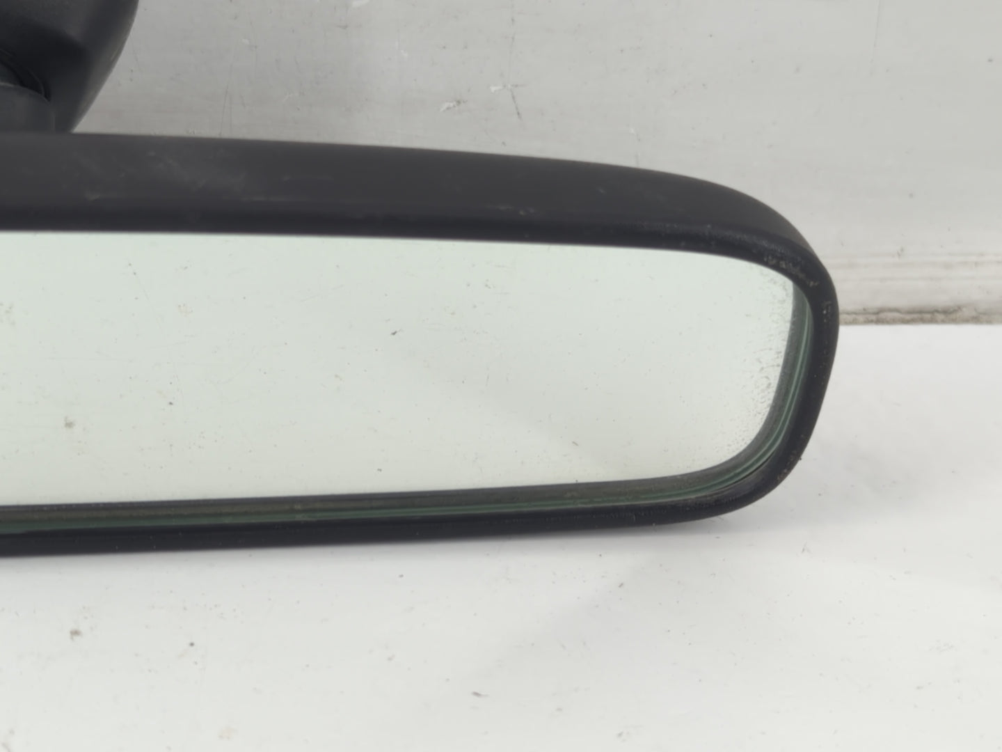 2013-2017 Honda Accord Interior Rear View Mirror Replacement OEM P/N:E4012197 E4022197 Fits OEM Used Auto Parts - Oemusedaut