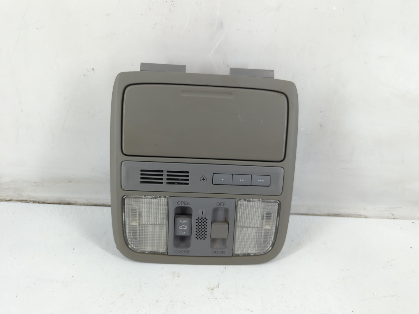 2015 Honda Accord Overhead Roof Console - Oemusedautoparts1.com