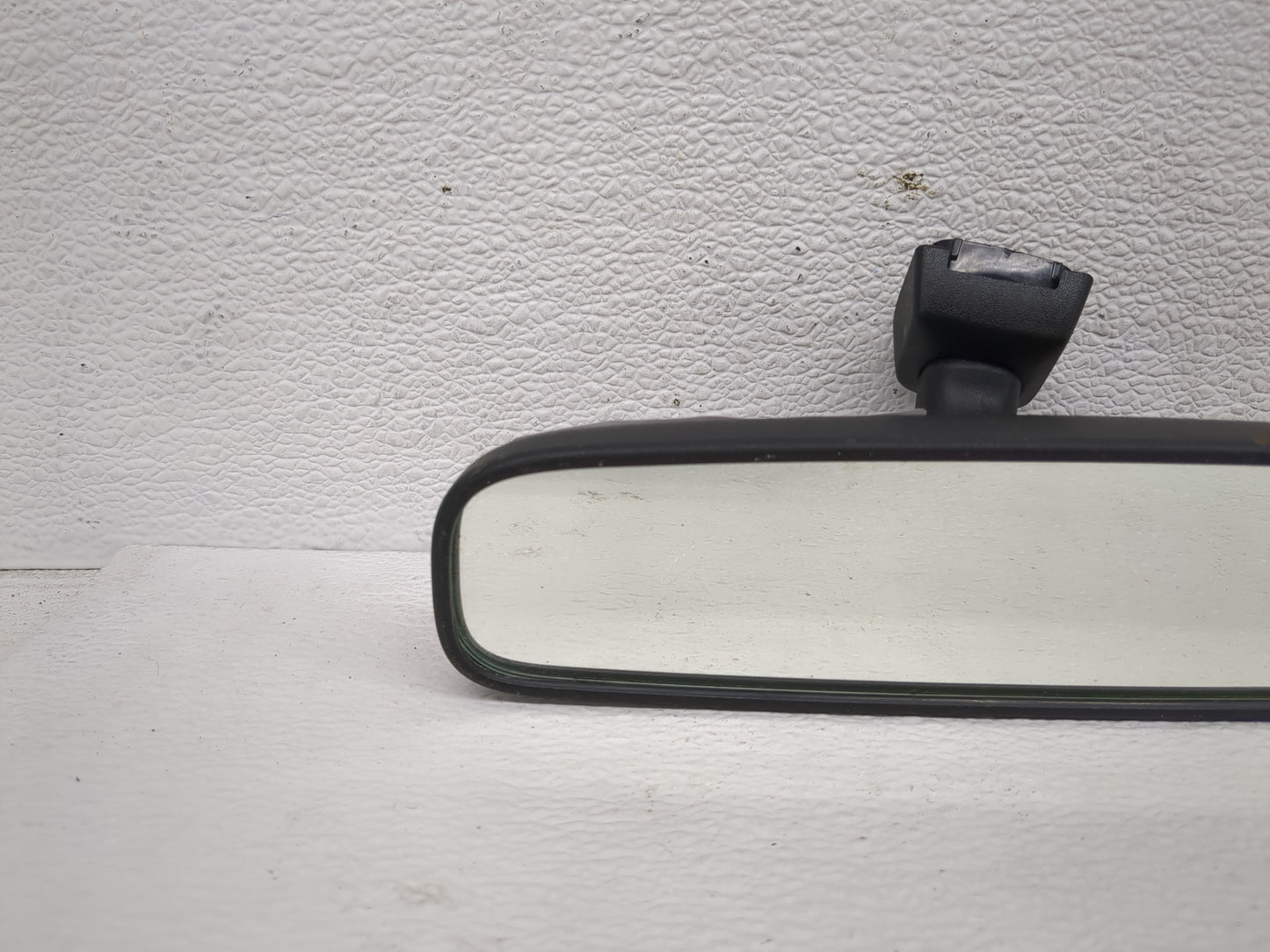 2013-2017 Honda Accord Interior Rear View Mirror Replacement OEM P/N:E4022197 Fits OEM Used Auto Parts - Oemusedautoparts1.c