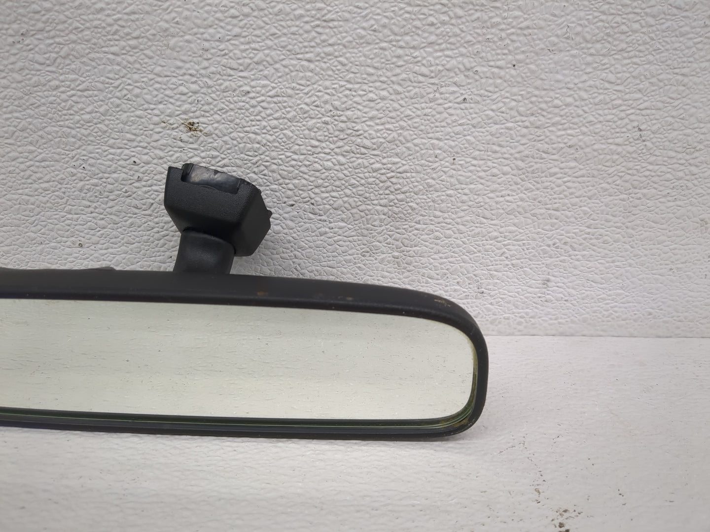 2013-2017 Honda Accord Interior Rear View Mirror Replacement OEM P/N:E4022197 Fits OEM Used Auto Parts - Oemusedautoparts1.c