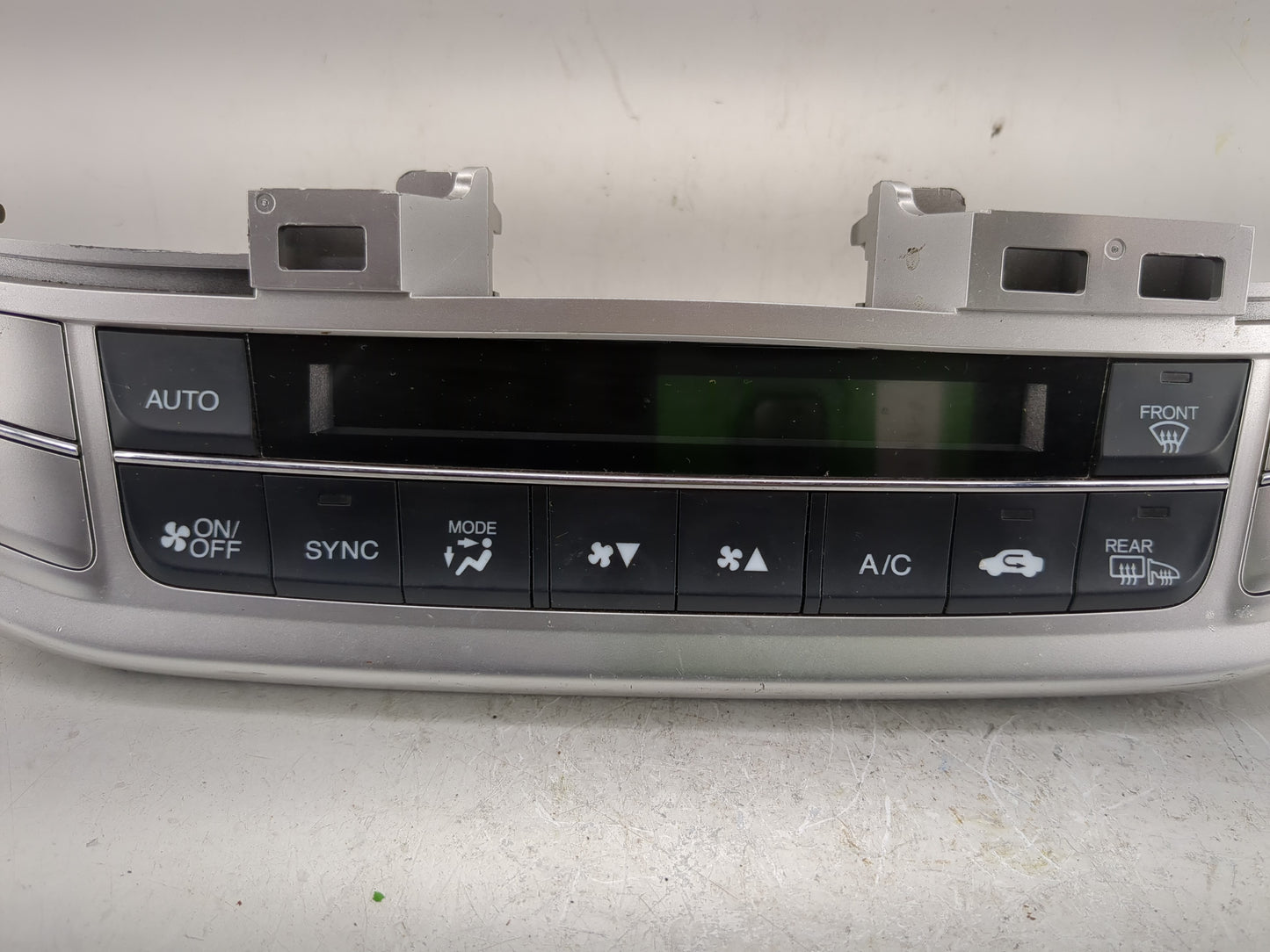 2013-2015 Honda Accord Climate Control Module Temperature AC/Heater Replacement P/N:NH869L Fits Fits 2013 2014 2015 OEM Used