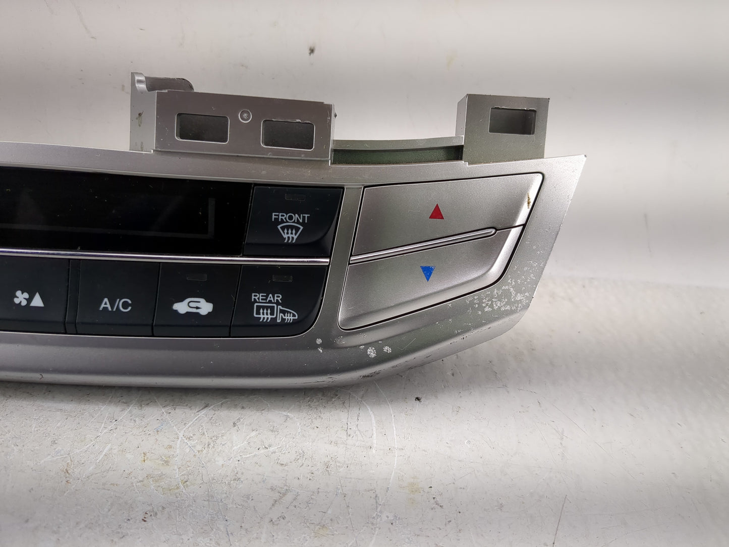 2013-2015 Honda Accord Climate Control Module Temperature AC/Heater Replacement P/N:NH869L Fits Fits 2013 2014 2015 OEM Used
