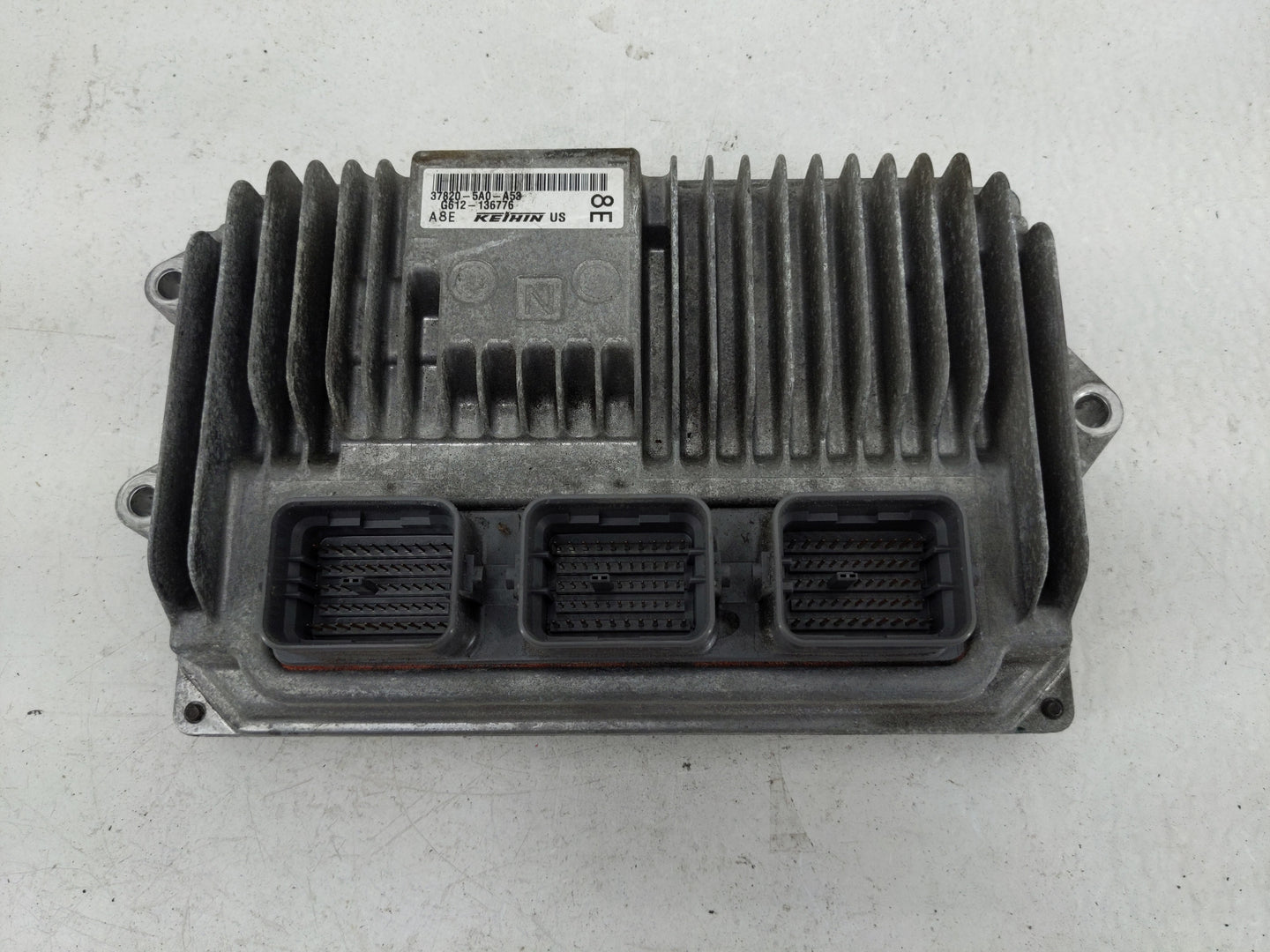 2015 Honda Accord PCM Engine Control Computer ECU ECM PCU OEM P/N:37820-5A0-A53 37820-5A0-A54 Fits OEM Used Auto Parts - Oem