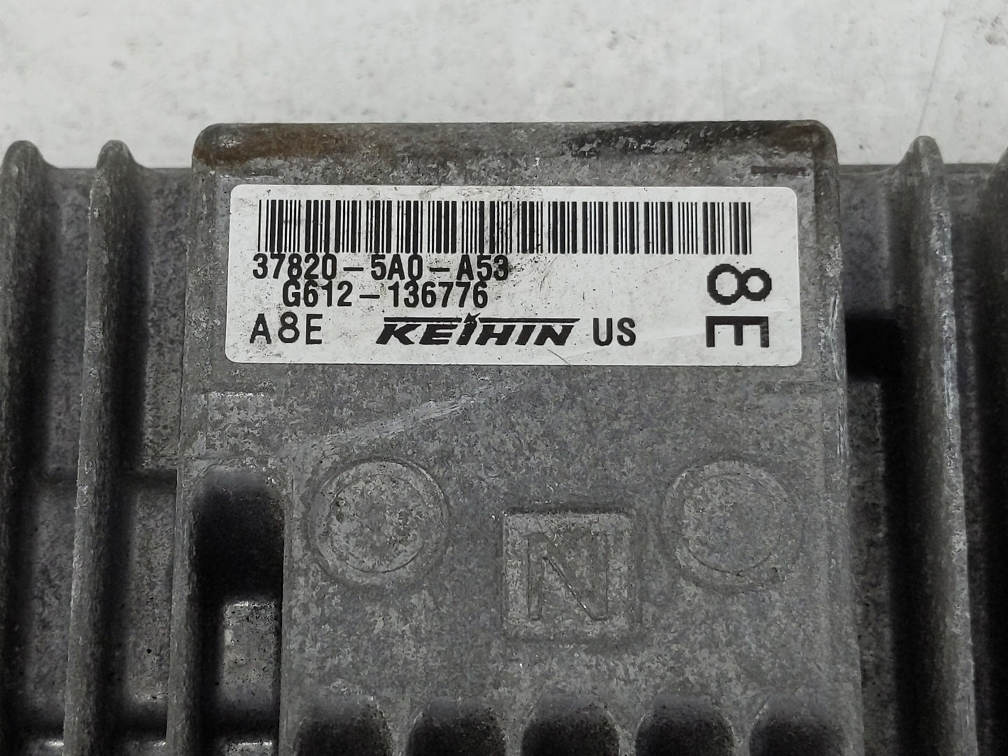 2015 Honda Accord PCM Engine Control Computer ECU ECM PCU OEM P/N:37820-5A0-A53 37820-5A0-A54 Fits OEM Used Auto Parts - Oem