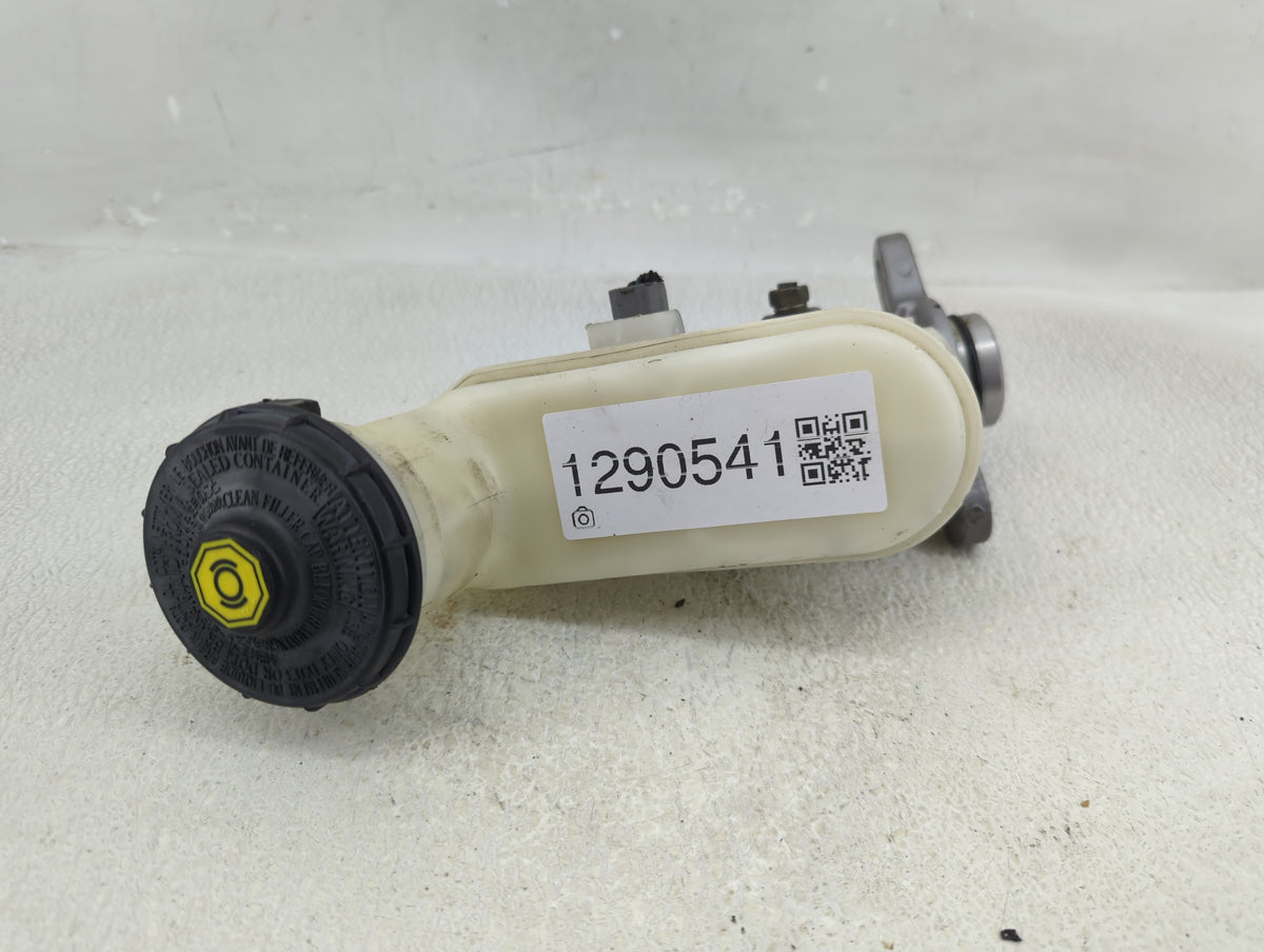 2013-2017 Honda Accord Brake Master Cylinder 1290541 - Oemusedautoparts1.com