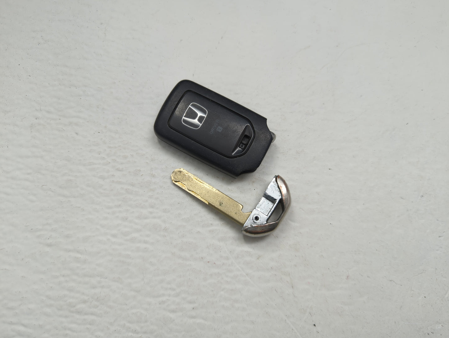 Honda Accord Keyless Entry Remote Fob ACJ932HK1210A driver1 72147-T2A-A12 - Oemusedautoparts1.com