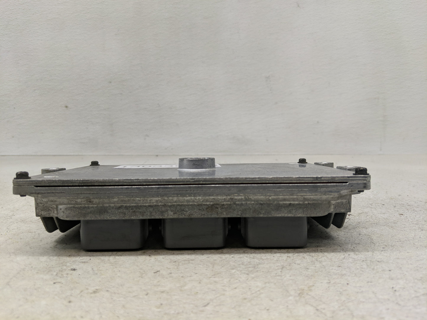 2015 Honda Accord PCM Engine Control Computer ECU ECM PCU OEM P/N:G614-135847 37820-5A0-A63 Fits OEM Used Auto Parts - Oemus
