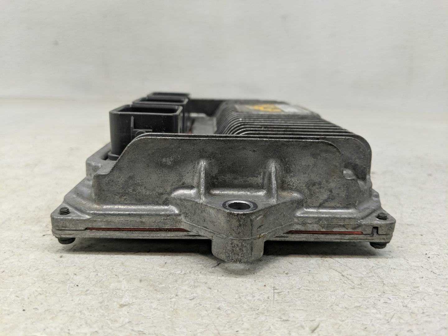 2015 Honda Accord PCM Engine Control Computer ECU ECM PCU OEM P/N:G614-135847 37820-5A0-A63 Fits OEM Used Auto Parts - Oemus