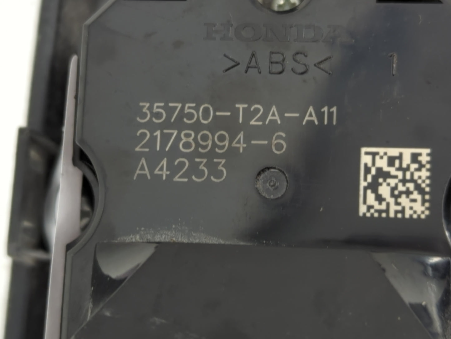 2013-2017 Honda Accord Master Power Window Switch Replacement Driver Side Left P/N:2178994-6 35750-T2A-A11 Fits OEM Used Aut