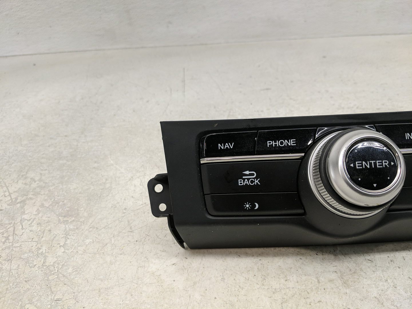 2015 Honda Accord Climate Control Module Temperature AC/Heater Replacement P/N:39050T2AA021M1 Fits OEM Used Auto Parts - Oem