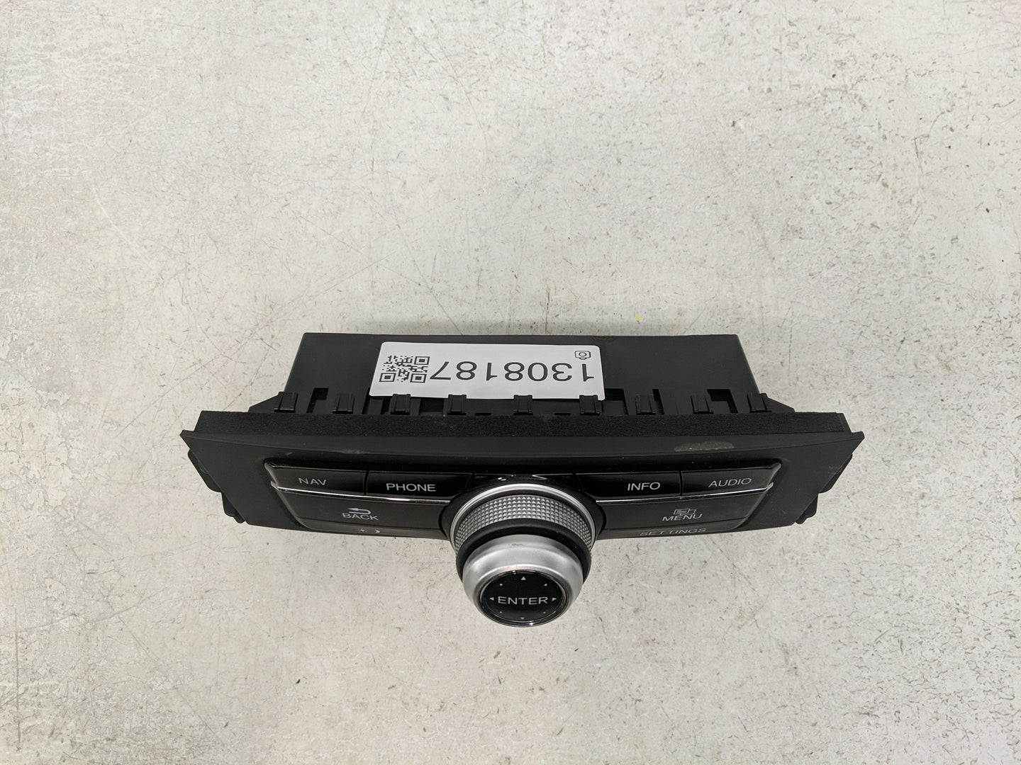2015 Honda Accord Climate Control Module Temperature AC/Heater Replacement P/N:39050T2AA021M1 Fits OEM Used Auto Parts - Oem