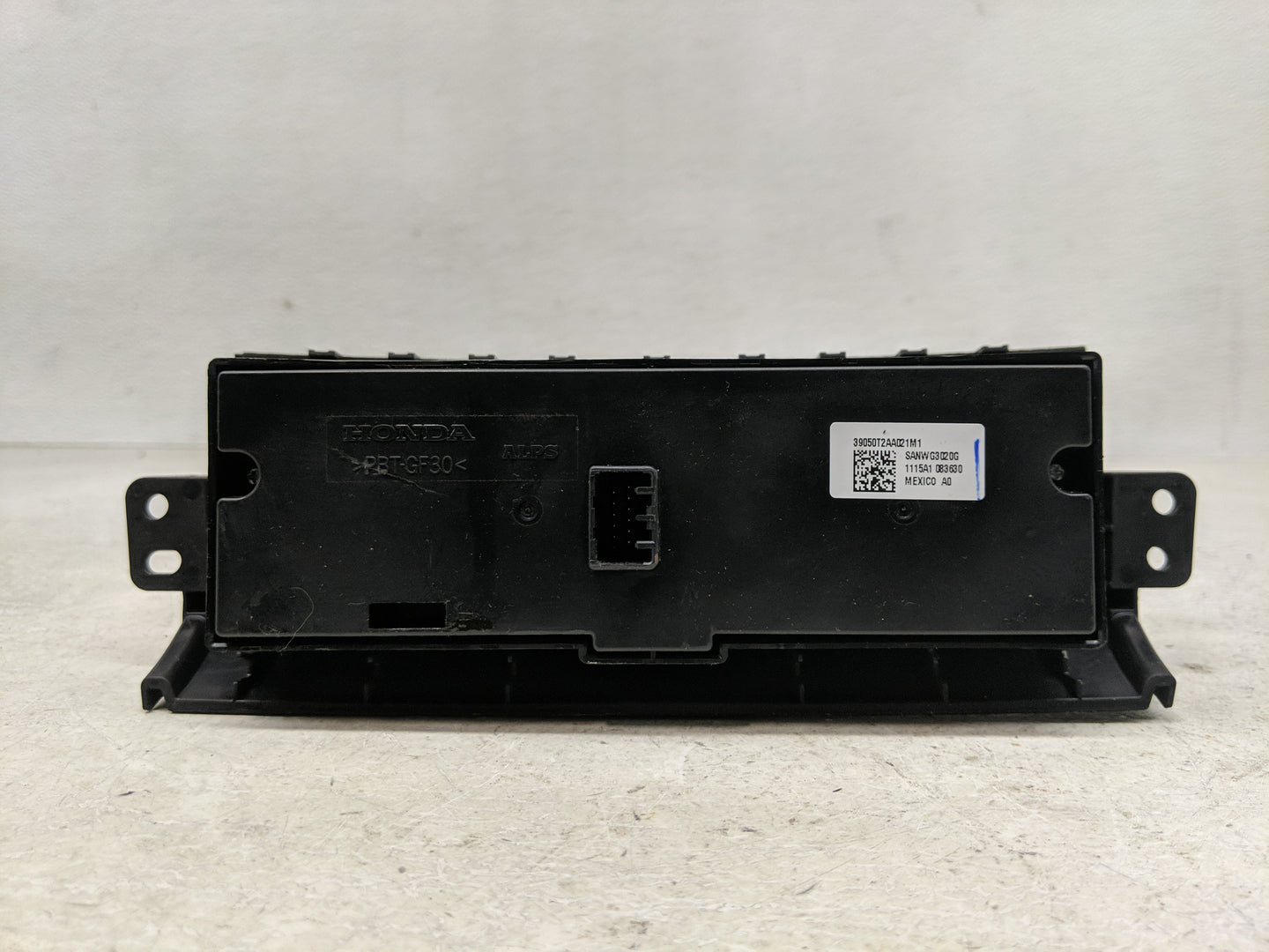 2015 Honda Accord Climate Control Module Temperature AC/Heater Replacement P/N:39050T2AA021M1 Fits OEM Used Auto Parts - Oem