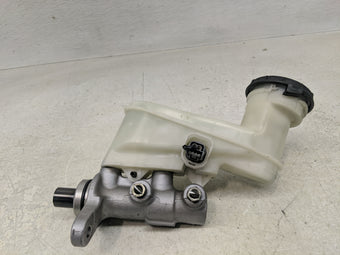 compare product 2013-2017 Honda Accord Brake Master Cylinder 1311263