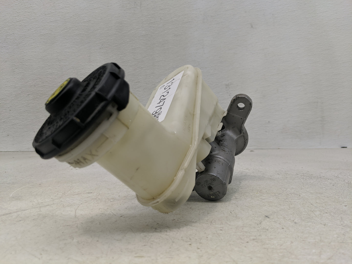 2013-2017 Honda Accord Brake Master Cylinder 1312479 - Oemusedautoparts1.com