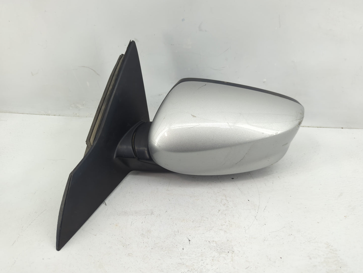 2013-2017 Honda Accord Driver Side View Mirror - Left Door Mirror OEM Used - Oemusedautoparts1.com