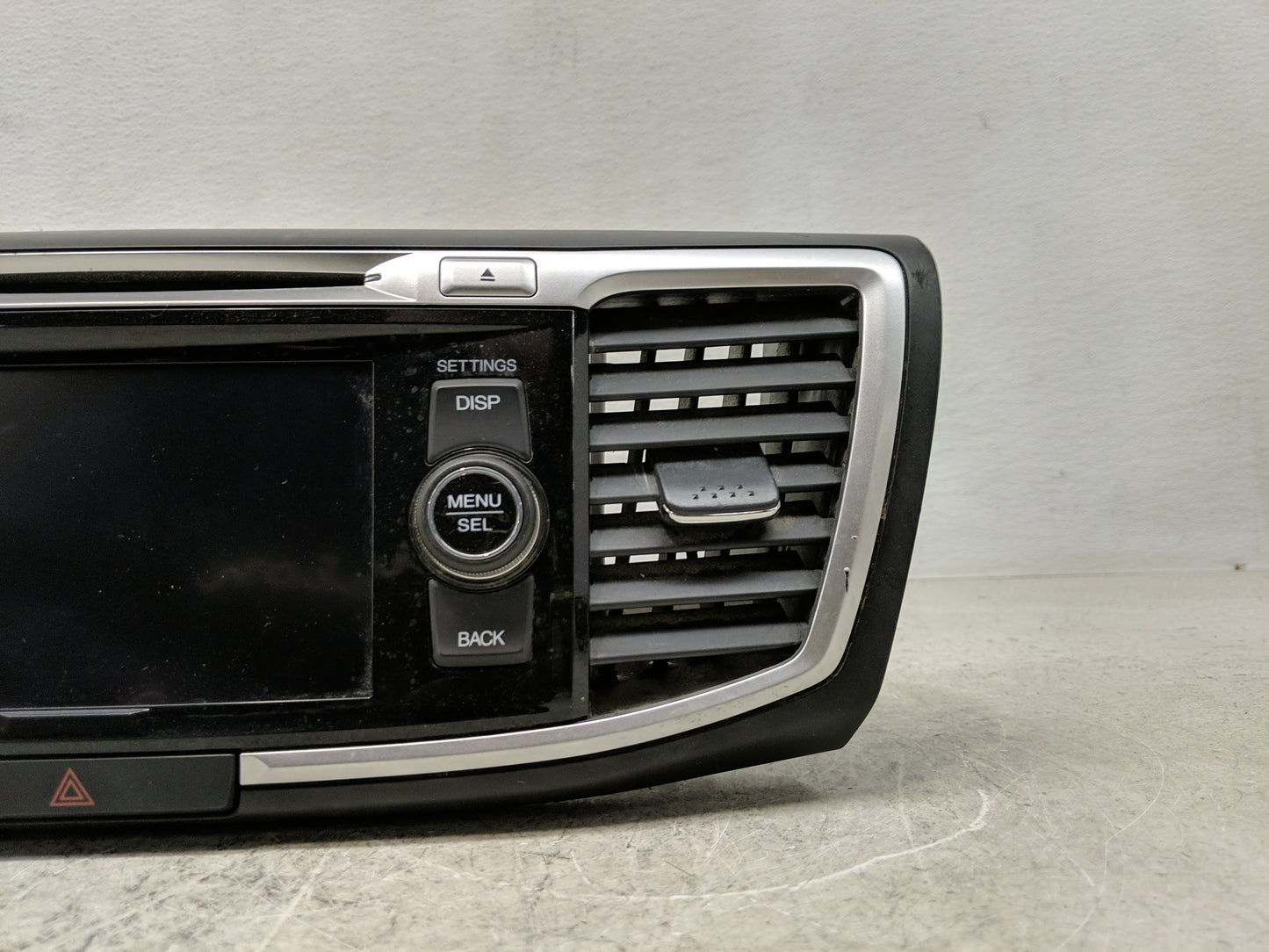 2013-2015 Honda Accord Radio AM FM Cd Player Receiver Replacement P/N:39101-T2A-A840-M1 39101-T2A-A830-M1 Fits Fits 2013 201