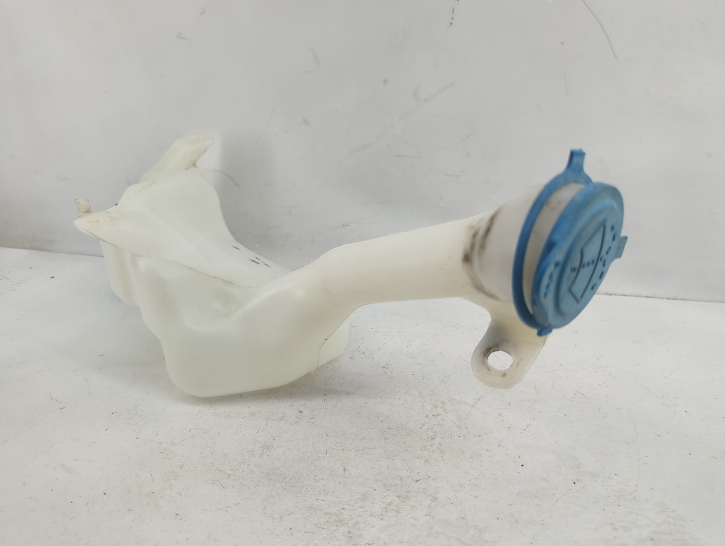 2013-2017 Honda Accord Windshield Washer Fluid Reservoir Bottle Oem - Oemusedautoparts1.com
