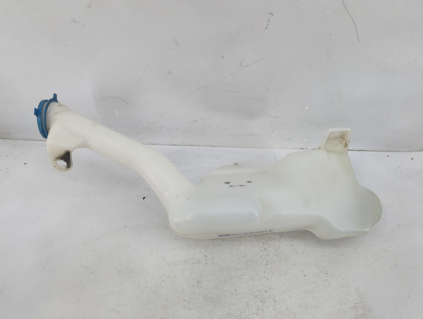 2013-2017 Honda Accord Windshield Washer Fluid Reservoir Bottle Oem - Oemusedautoparts1.com