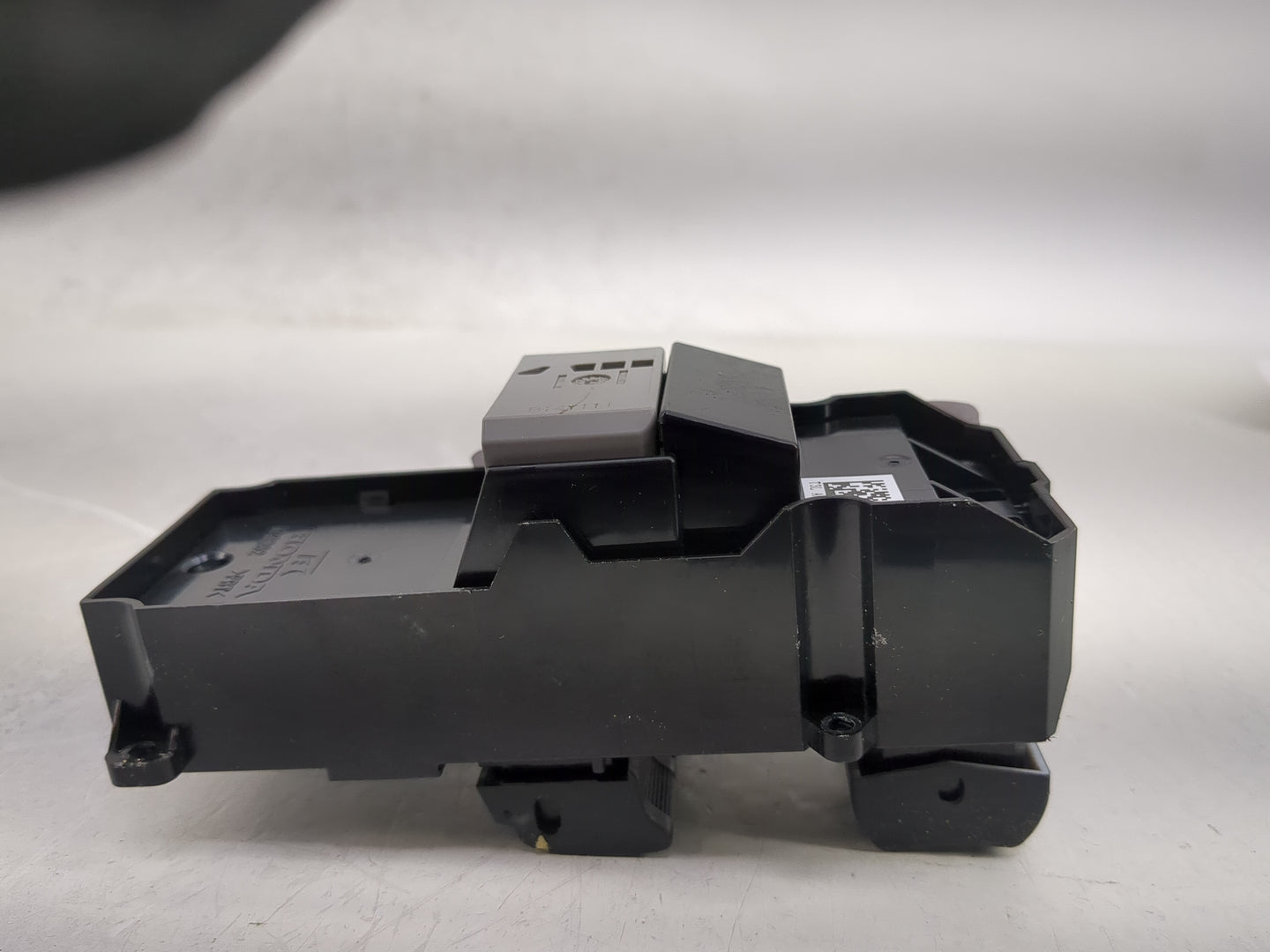 2015 Honda Accord Master Power Window Switch Replacement Driver Side Left P/N:M48382 Fits OEM Used Auto Parts - Oemusedautop