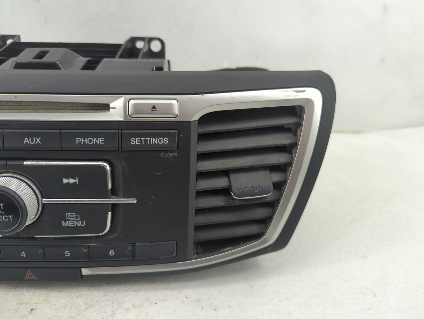2013-2015 Honda Accord Radio AM FM Cd Player Receiver Replacement P/N:39100-T2A-A121 Fits Fits 2013 2014 2015 OEM Used Auto 