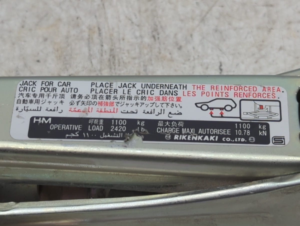 2015 Honda Accord Spare Scissor Car Jack 1390130 - Oemusedautoparts1.com