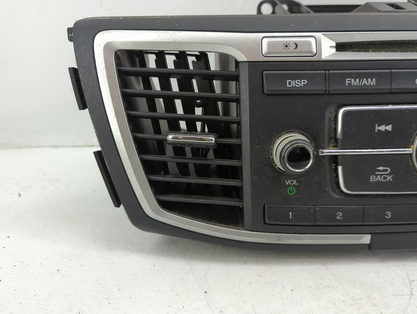 2013-2015 Honda Accord Radio AM FM Cd Player Receiver Replacement P/N:39100-T2A-A220 Fits Fits 2013 2014 2015 OEM Used Auto 