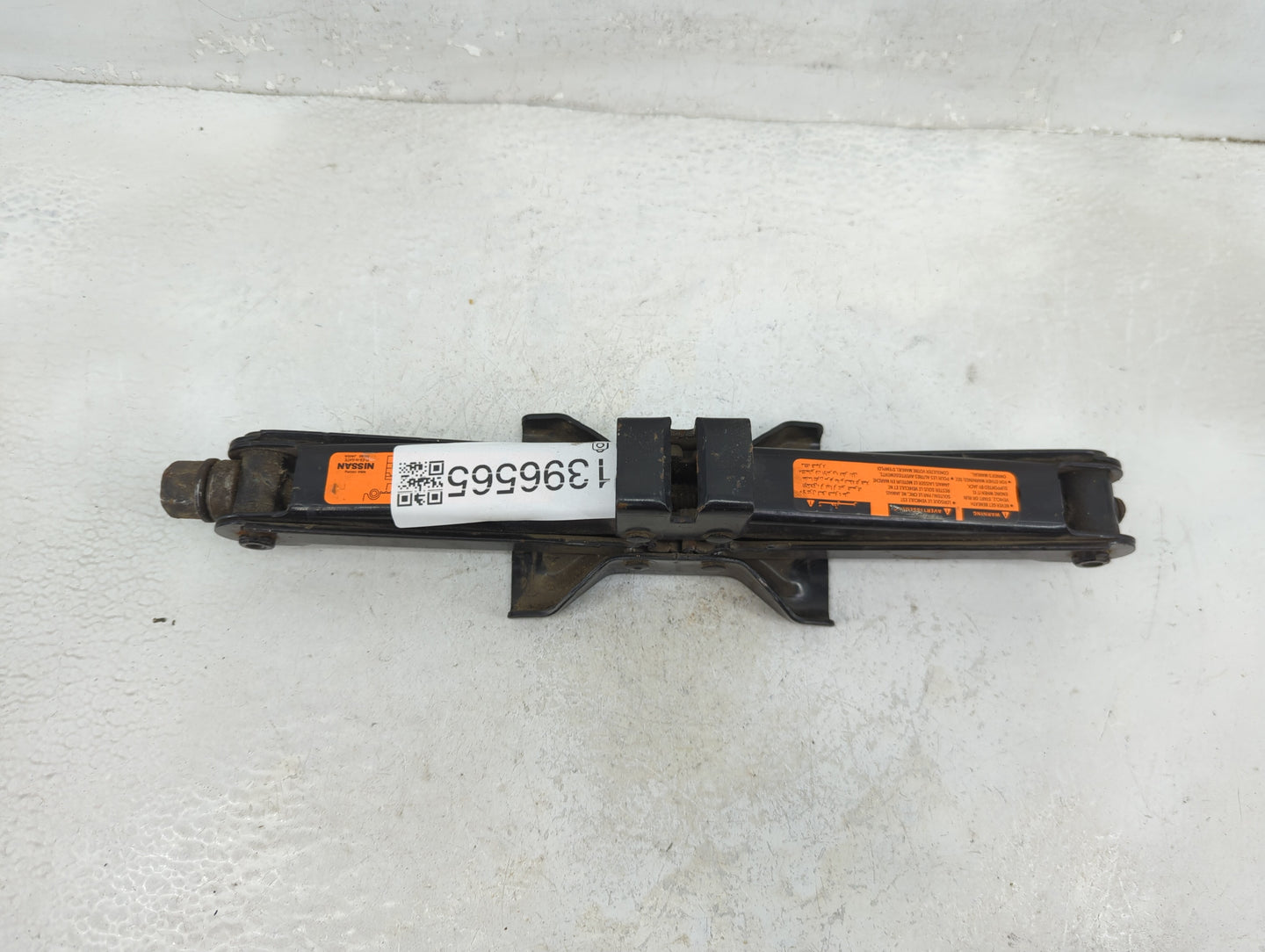 2015 Honda Accord Spare Scissor Car Jack - Oemusedautoparts1.com