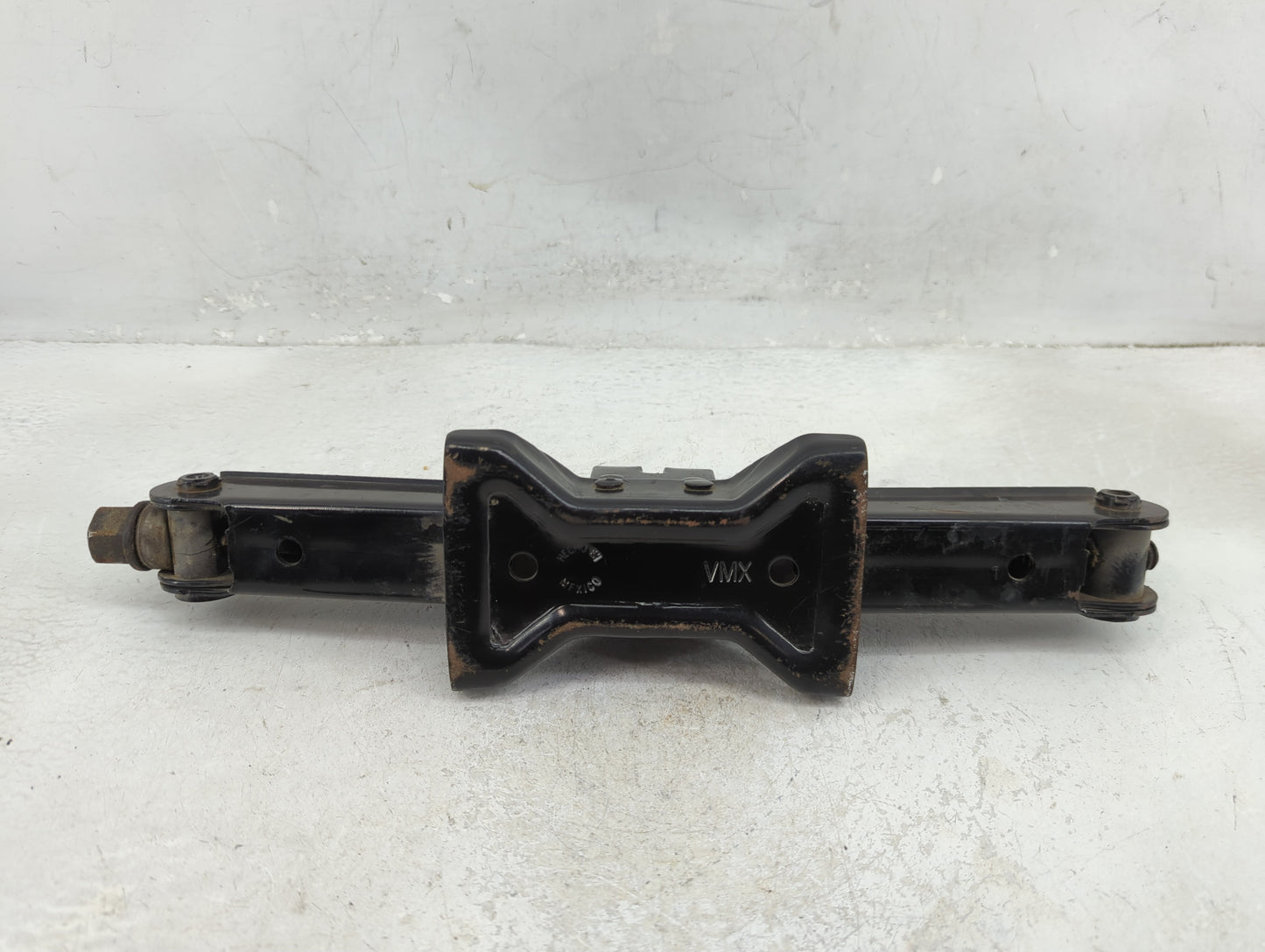2015 Honda Accord Spare Scissor Car Jack 1396565 - Oemusedautoparts1.com