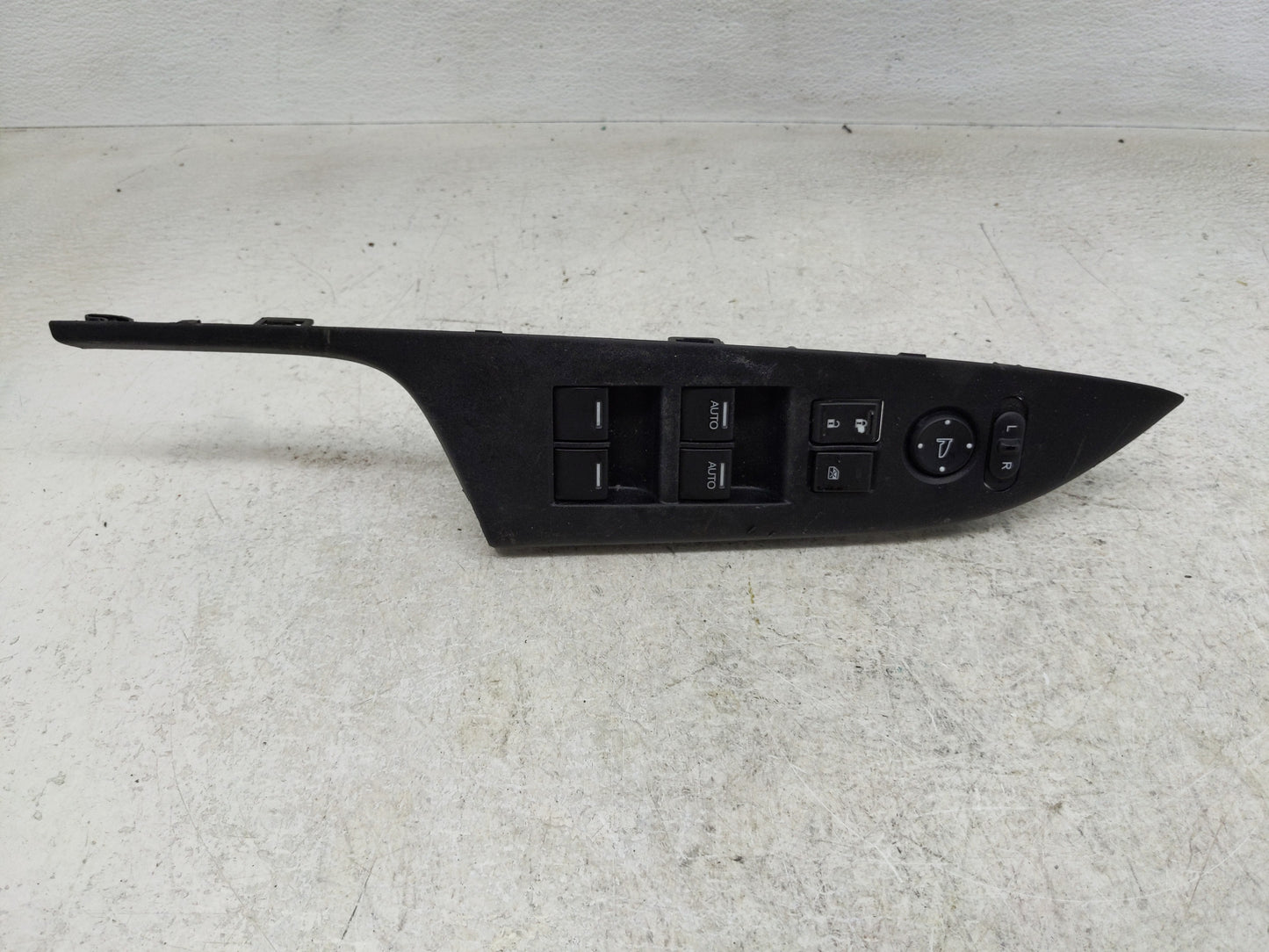 2013-2017 Honda Accord Master Power Window Switch Replacement Driver Side Left P/N:2178994-6 35750-T2A-A11 Fits OEM Used Aut