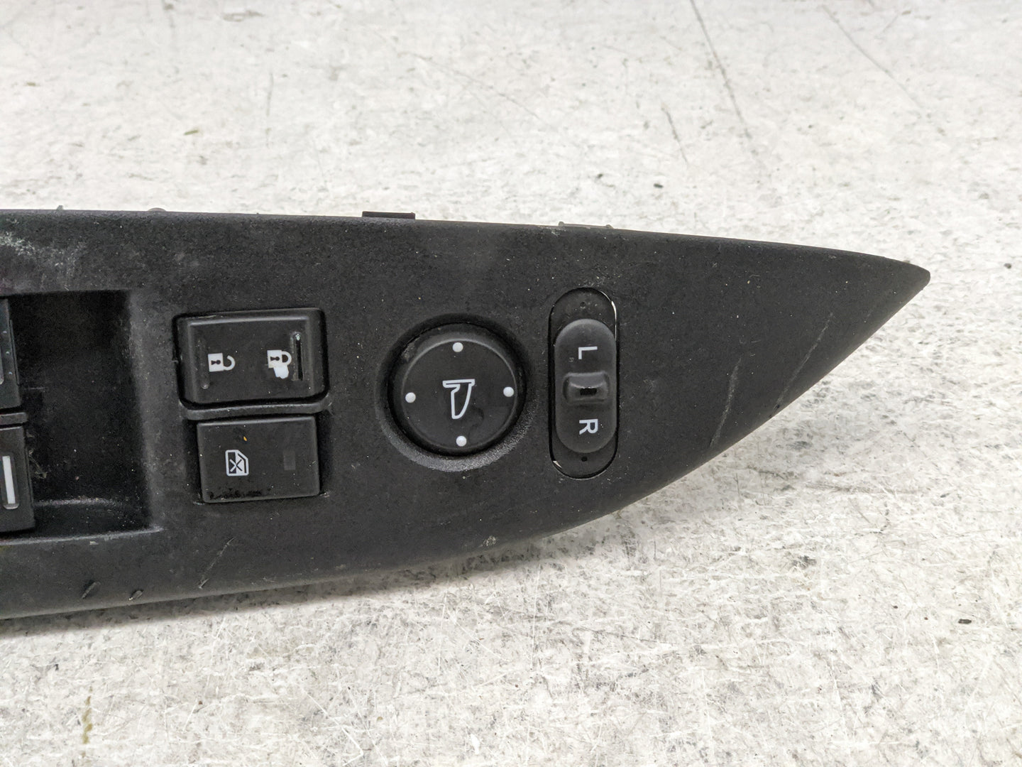 2013-2017 Honda Accord Master Power Window Switch Replacement Driver Side Left P/N:2178994-6 35750-T2A-A11 Fits OEM Used Aut