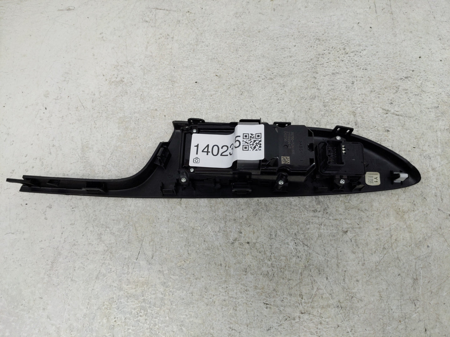 2013-2017 Honda Accord Master Power Window Switch Replacement Driver Side Left P/N:2178994-6 35750-T2A-A11 Fits OEM Used Aut