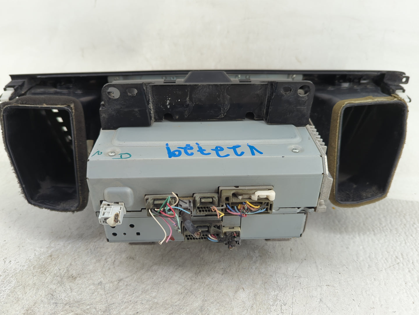 2013-2015 Honda Accord Radio AM FM Cd Player Receiver Replacement P/N:39100T2AA202 Fits Fits 2013 2014 2015 OEM Used Auto Pa