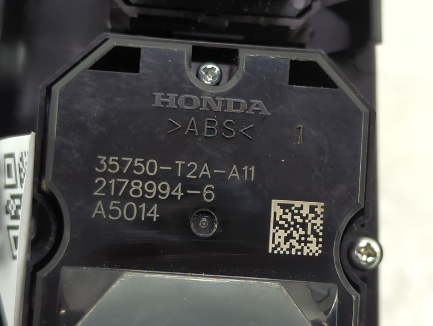 2013-2017 Honda Accord Master Power Window Switch Replacement Driver Side Left P/N:2178994-6 35750-T2A-A11 Fits OEM Used Aut