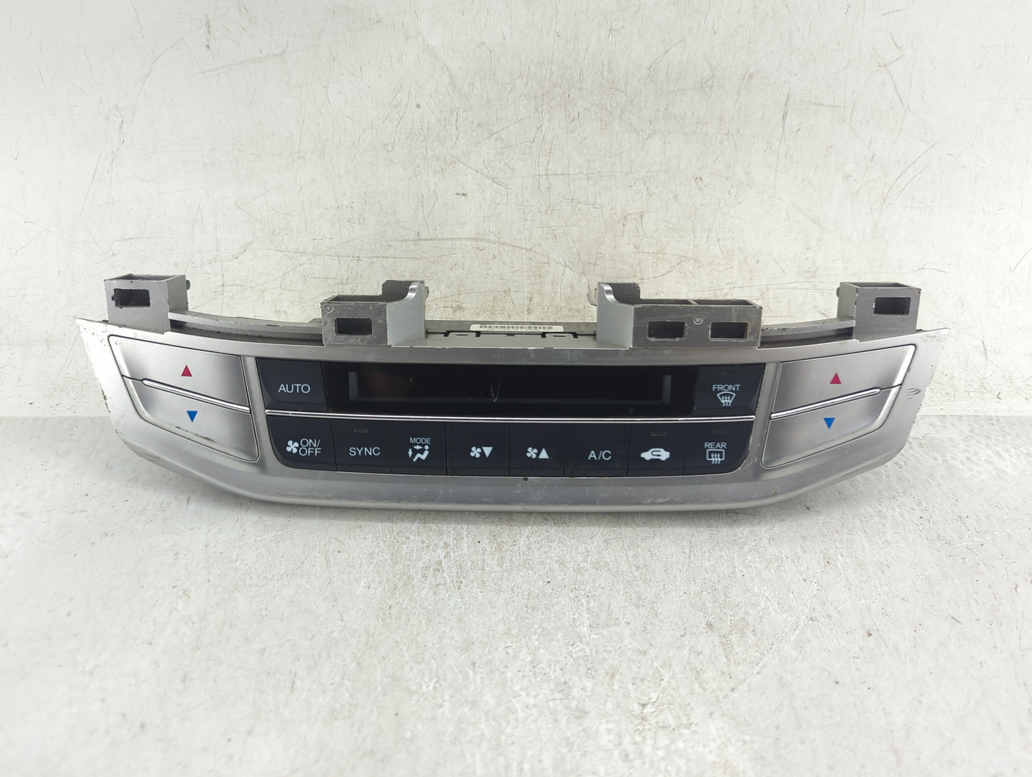 2013-2015 Honda Accord Climate Control Module Temperature AC/Heater Replacement Fits Fits 2013 2014 2015 OEM Used Auto Parts
