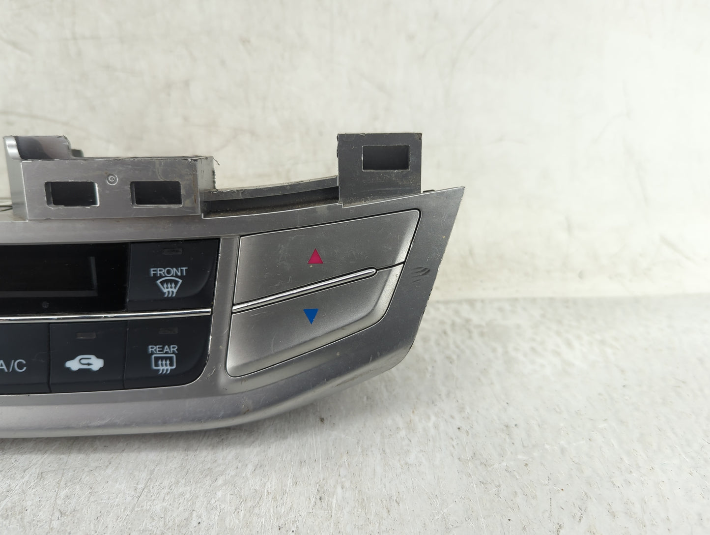 2013-2015 Honda Accord Climate Control Module Temperature AC/Heater Replacement Fits Fits 2013 2014 2015 OEM Used Auto Parts
