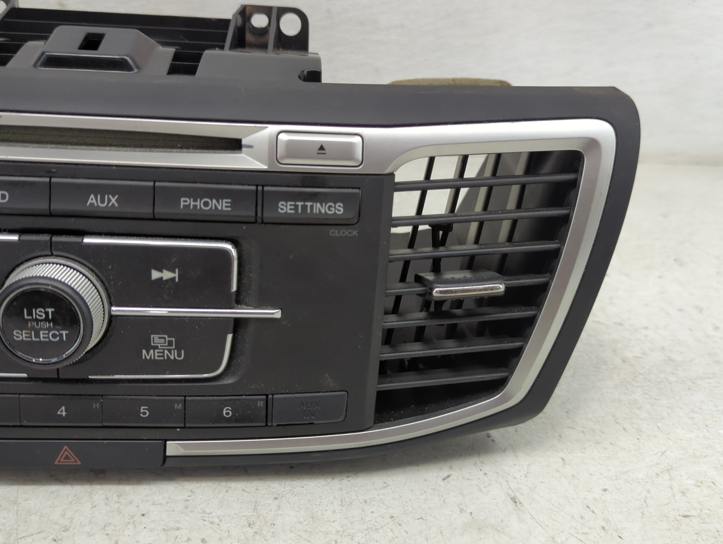 2013-2015 Honda Accord Radio AM FM Cd Player Receiver Replacement P/N:39100-T2A-A221 Fits Fits 2013 2014 2015 OEM Used Auto 