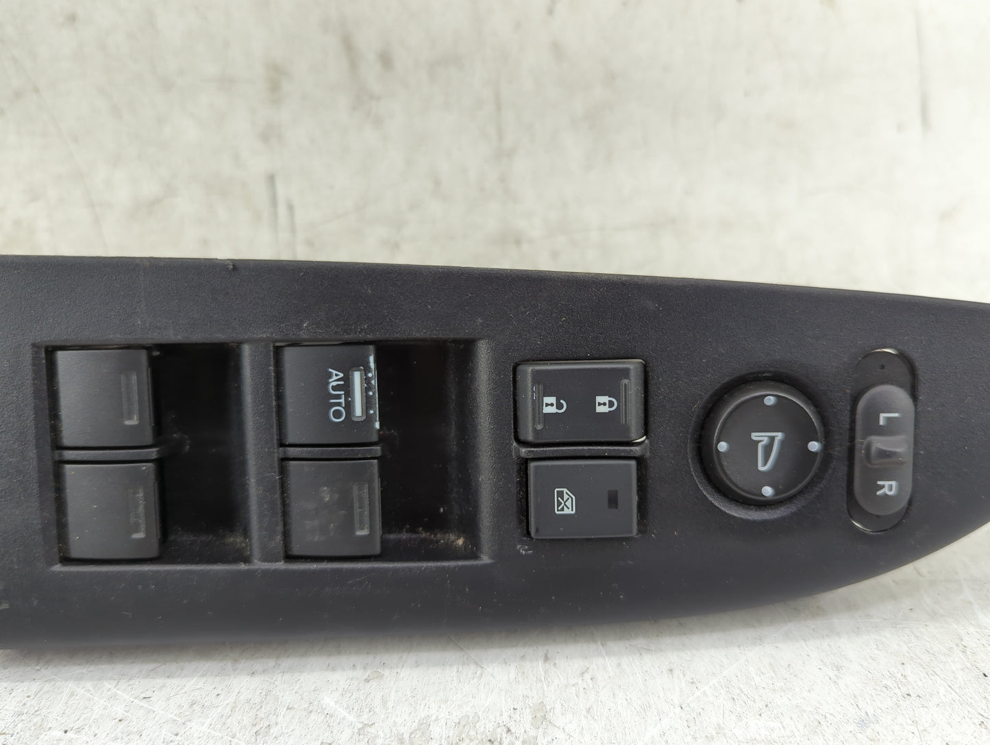 2015 Honda Accord Master Power Window Switch Replacement Driver Side Left Fits OEM Used Auto Parts - Oemusedautoparts1.com