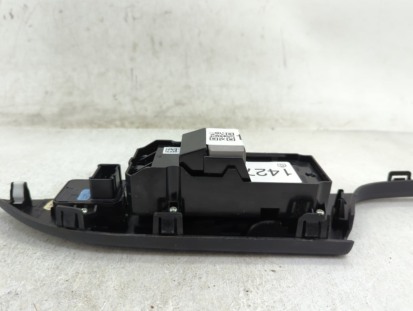 2015 Honda Accord Master Power Window Switch Replacement Driver Side Left Fits OEM Used Auto Parts - Oemusedautoparts1.com
