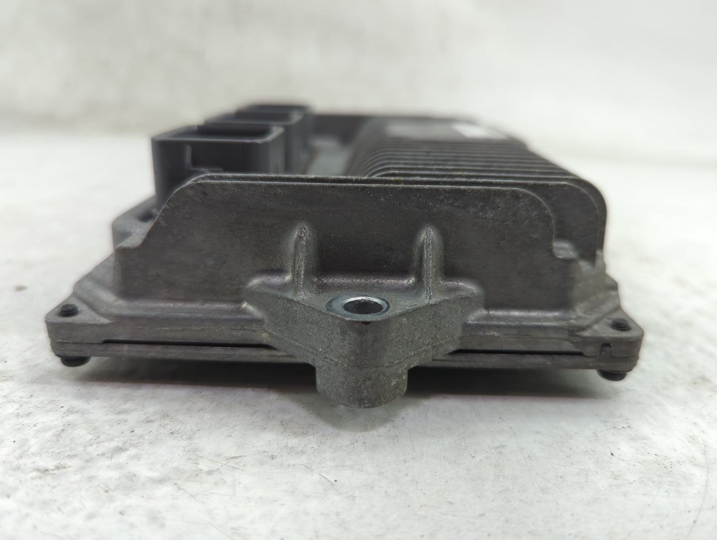 2015 Honda Accord PCM Engine Control Computer ECU ECM PCU OEM P/N:37820-5A0-A83 G618-100995 Fits OEM Used Auto Parts - Oemus